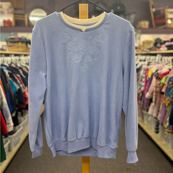 Misc. Christmas Sweaters - Picture 3 of 7